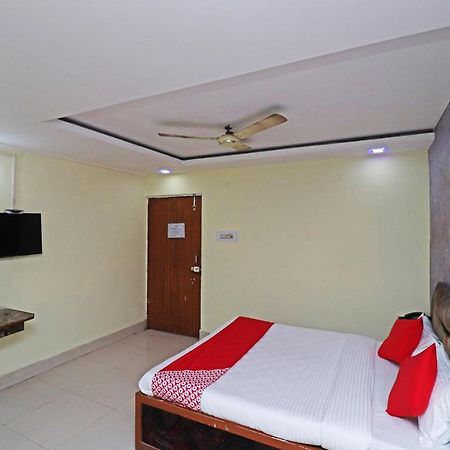 โอโย 39838 ริเวอร์ไซด์ Hotel บิลาสปูร์ ภายนอก รูปภาพ