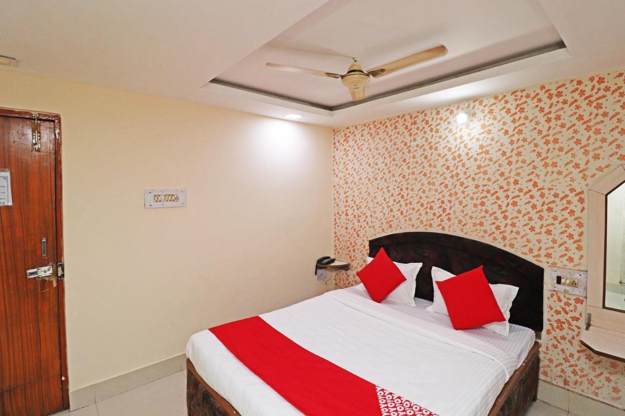 โอโย 39838 ริเวอร์ไซด์ Hotel บิลาสปูร์ ภายนอก รูปภาพ