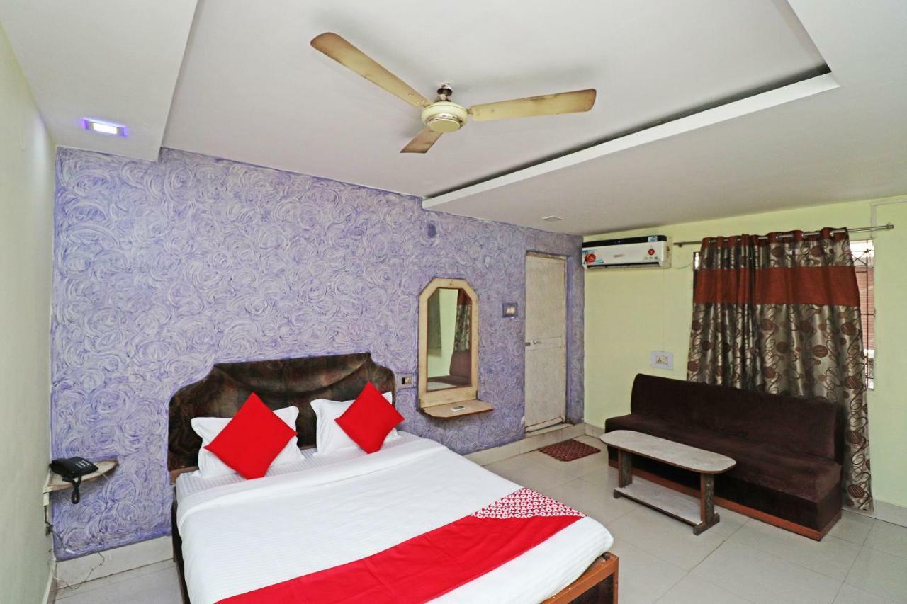 โอโย 39838 ริเวอร์ไซด์ Hotel บิลาสปูร์ ภายนอก รูปภาพ